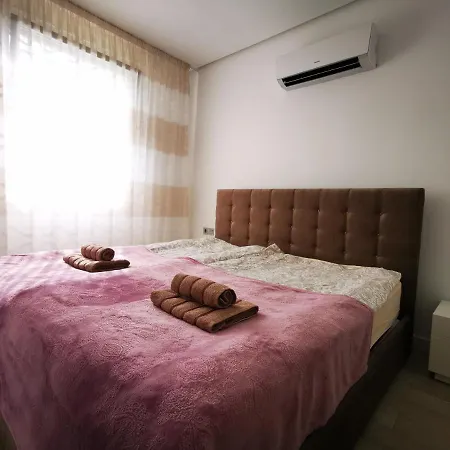 Apartment Cs Apartmentos, Large Terrace, Wifi!