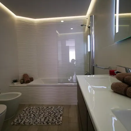 Cs Apartmentos, Large Terrace, Wifi! * Playa Paraiso (Tenerife)