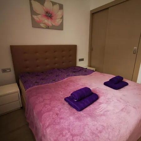 Apartment Cs Apartmentos, Large Terrace, Wifi!